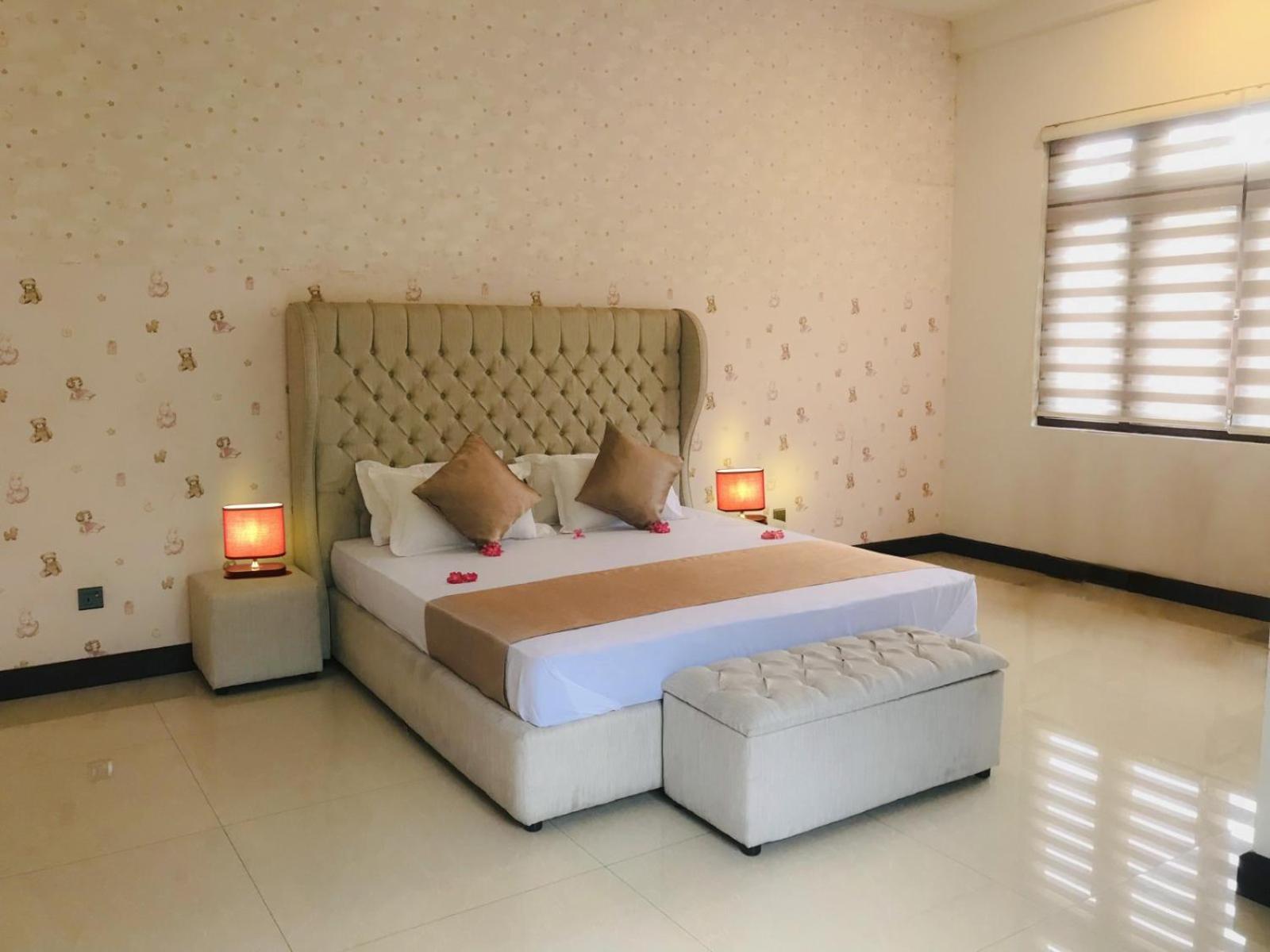 Royal Retreat ,Kandy Exterior photo